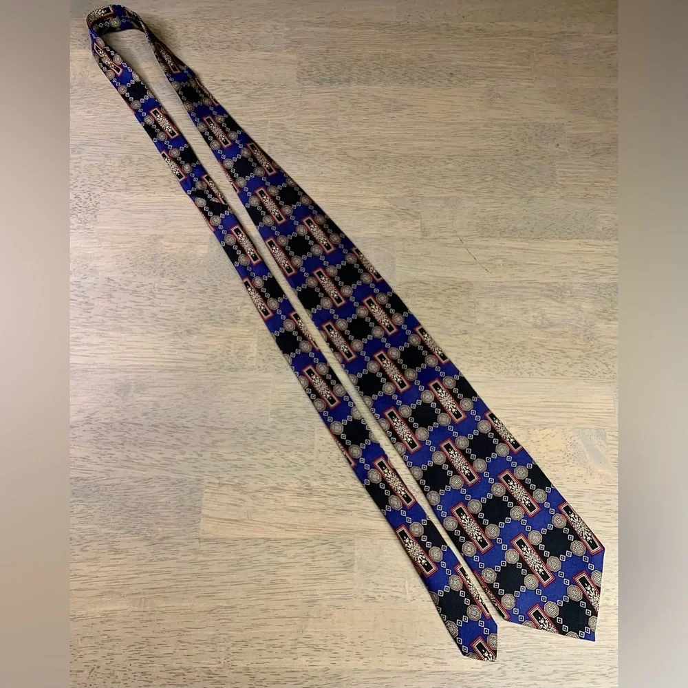 Boston Harbor Multicolor Geometric Men's Tie Silk 3.75